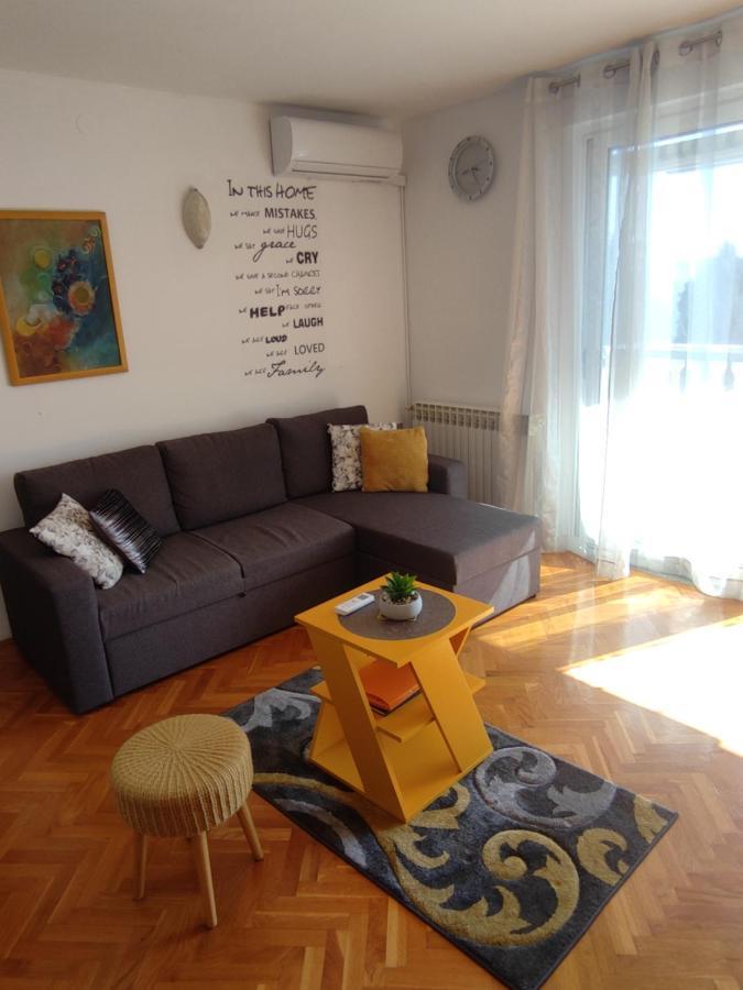 Apartman Lamia S Pogledom Na More Rijeka Exterior photo